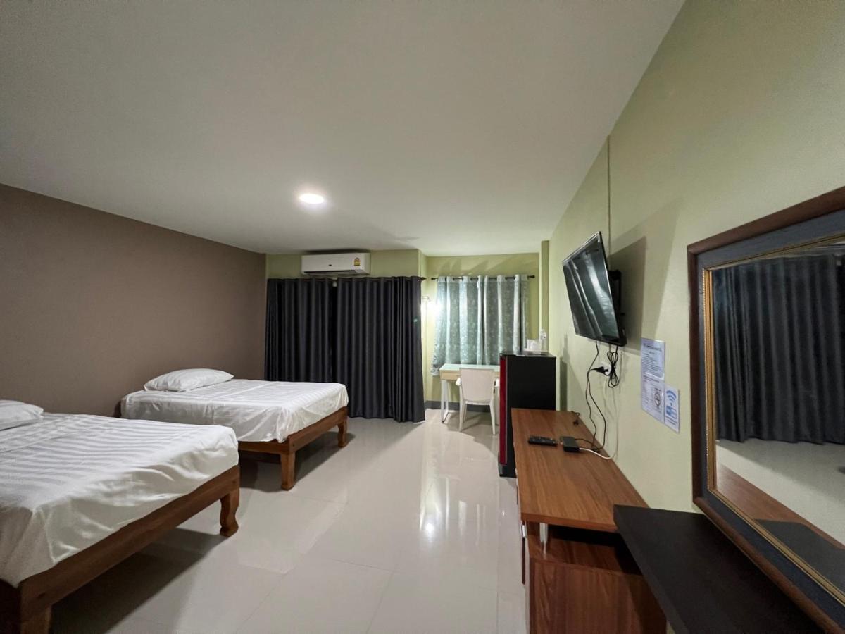 V Tharm Hotel Udon Thani Buitenkant foto