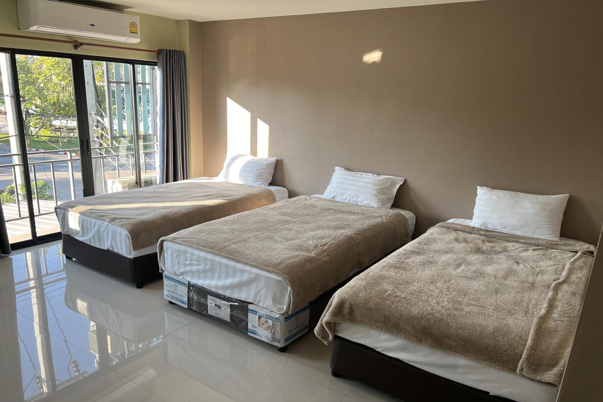 V Tharm Hotel Udon Thani Buitenkant foto