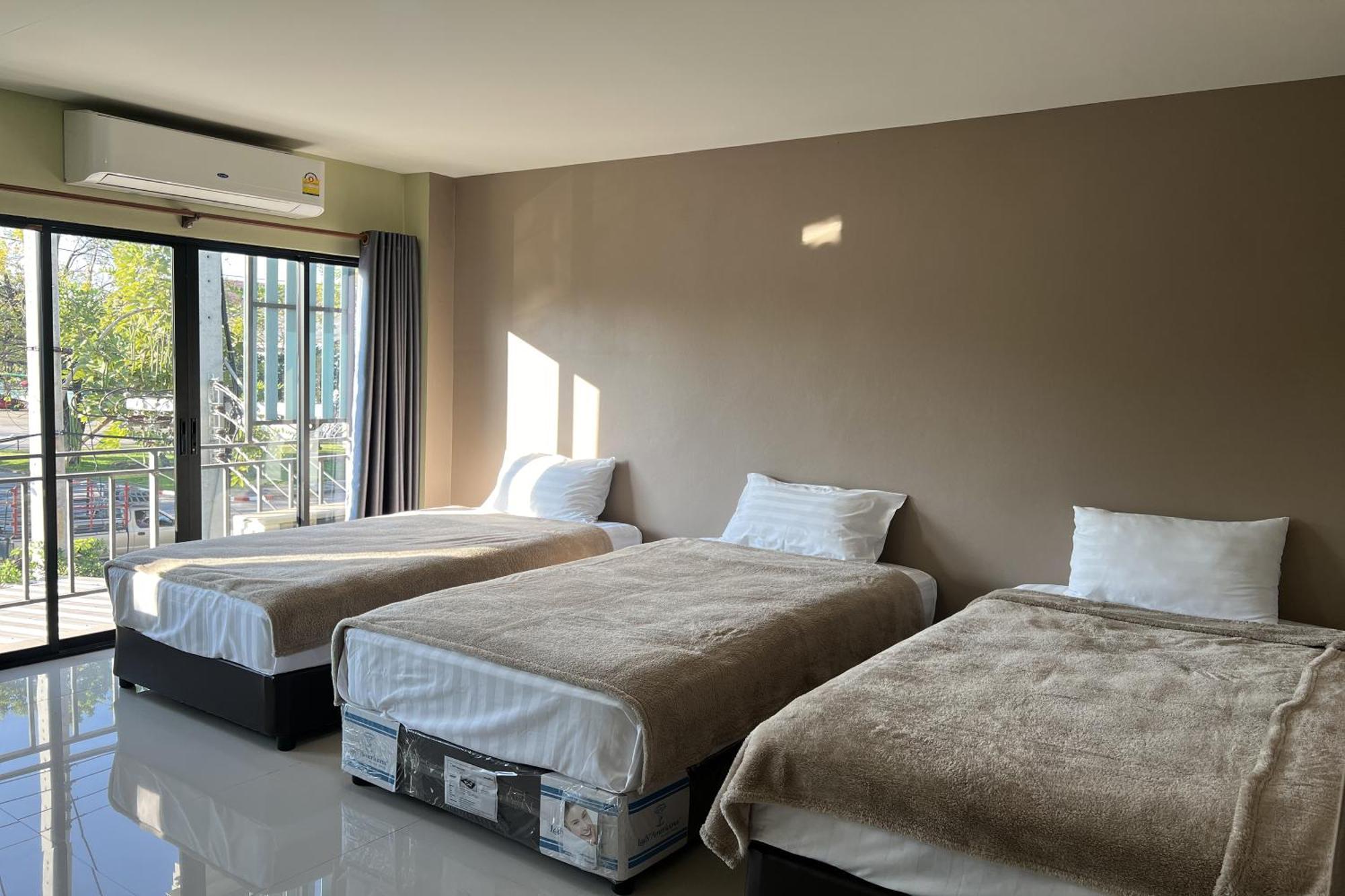 V Tharm Hotel Udon Thani Buitenkant foto